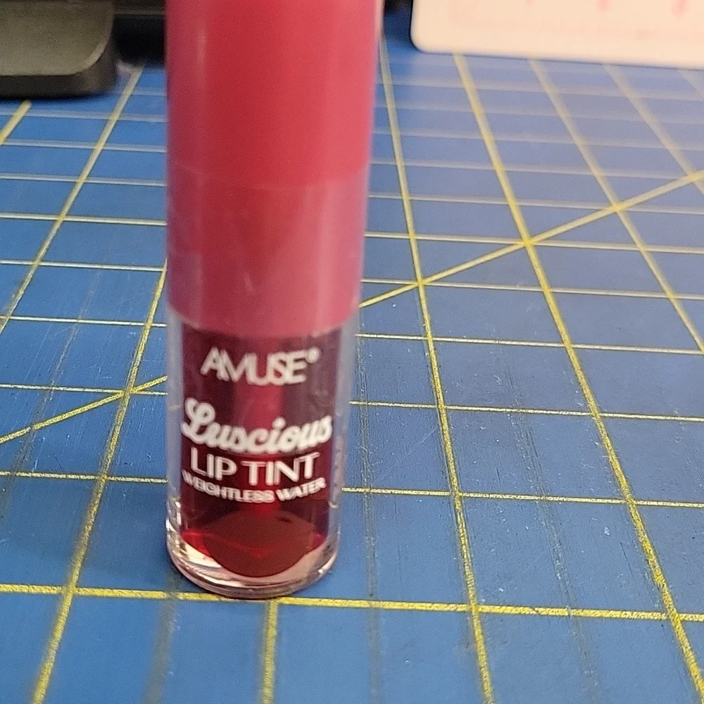 Amuse Luscious Lip Tint Weightless Water New Sealed Tube - Cherry